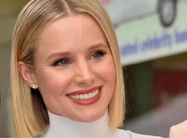 “Kristen Bell congratulates Georgia’s top youth volunteers at Prudential Spirit of Community Awards”